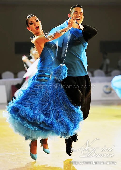 D445幸せの青い鳥のような美しいモダンスポンサードレス : 社交ダンス