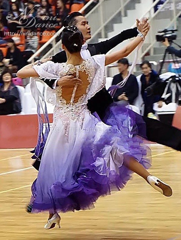 社交ダンス 海外製 水色と紫のグラデーションドレス - ダンス/バレエ