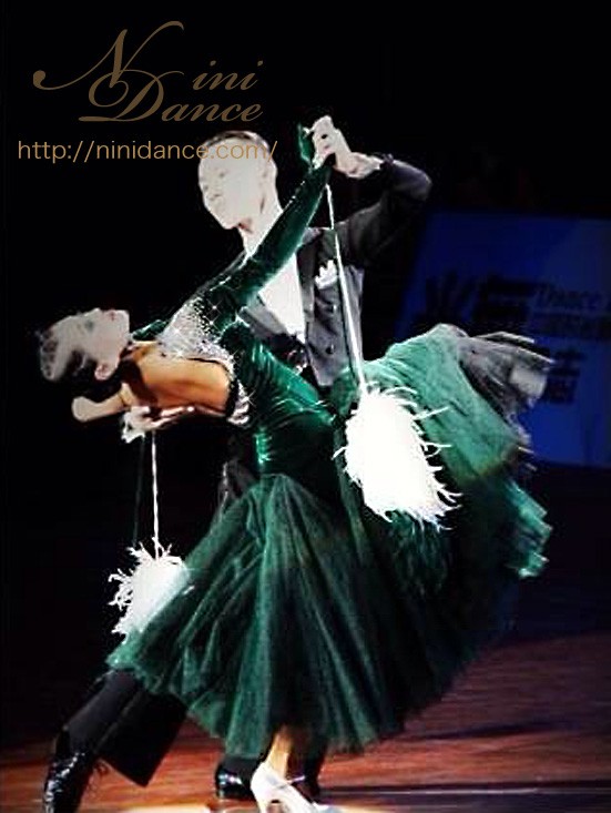 D096淑女スタイルの濃い緑ベロア素材モダンドレス : 社交ダンスウェア