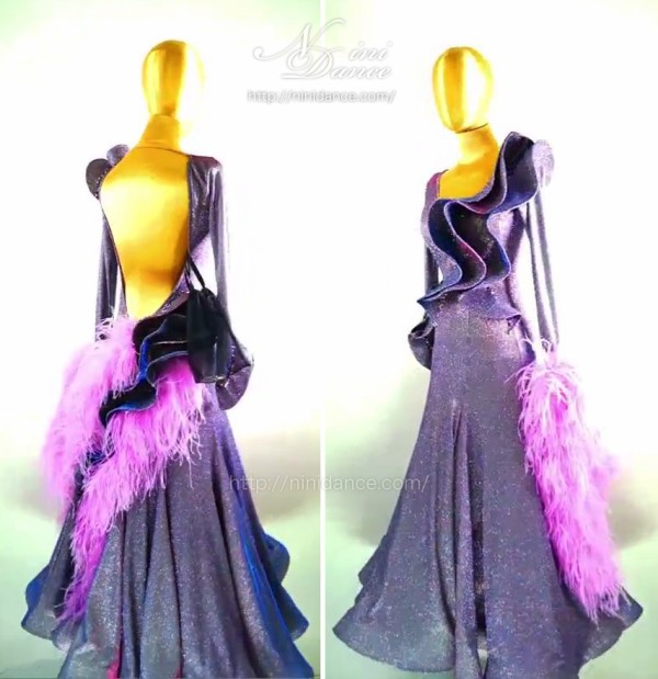 週末限定価格)中古モダンドレス(海外製ブランド)Sサイズ モデル身長