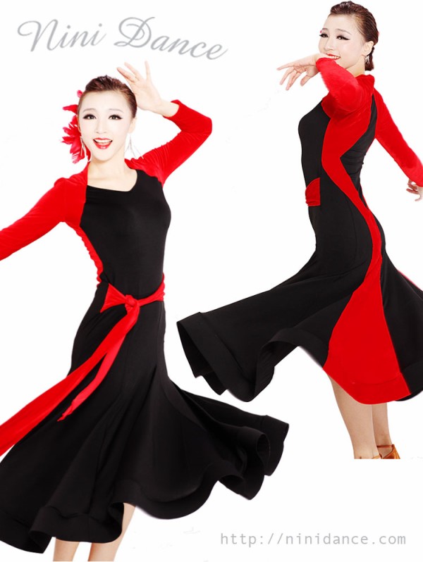 社交ダンス　赤黒ダンスドレス