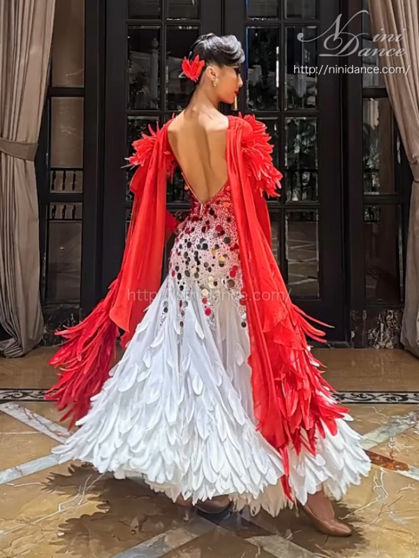 D000最新仕入れの既成品ダンスドレスのご紹介 : 社交ダンスウェアNiniDance