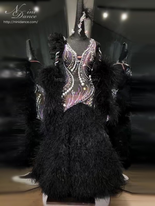 DA012豪華なオーストリッチ羽根裾の黒いモダンドレス : 社交ダンス 