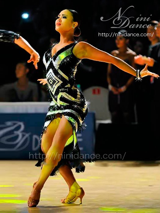 ダンス衣装社交ダンスラテン競技高級ドレスブラックシルバー