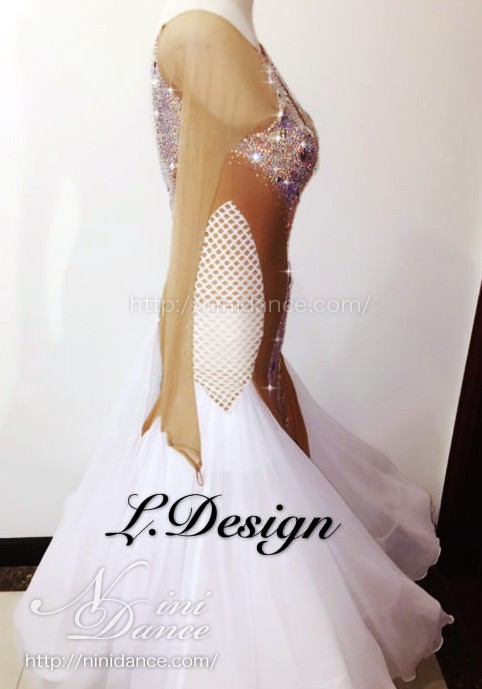 スタンダードドレス✨華麗にキラキラ輝くストーン付き❤️競技会、デモ、発表会に！ 12/20まで出品】華やかストーン付きスタンダードドレス✨競技会、デモ