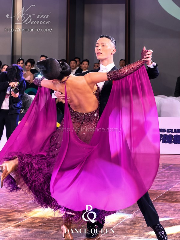 D000最新仕入れの既成品ダンスドレスのご紹介 : 社交ダンスウェアNiniDance