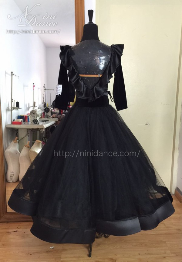 フリルたっぷりスタンダードドレス✨デモやダンスパーティに最適！ 楽天市場】【受注生産・セミオーダー】社交ダンス ドレス ダンス