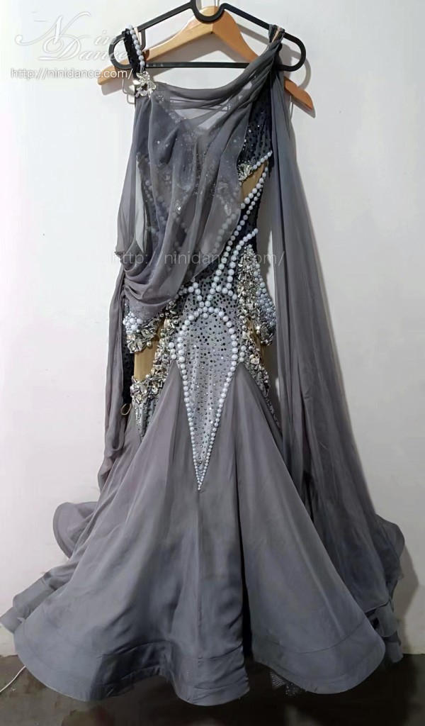 B1570★美品★L★黒/グレー/グラデーション/スタンダードドレス☆社交ダンス スタンダードドレス WS0611D ブラック M 社交ダンス モダン