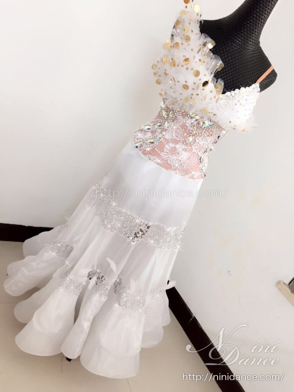 D435白黒切り替え2Way楽しむトップ選手スポンサードレス : 社交ダンス