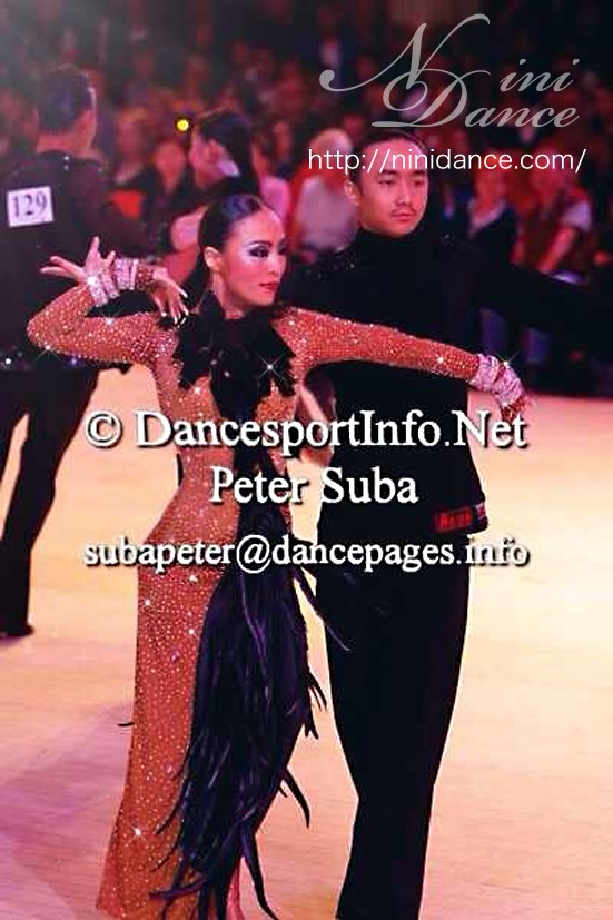 クールな 社交ダンス ラテンドレス 黒 レース 羽根 競技会 デモ D601妖艶に光る妖精のような黒羽根ラテンドレス : 社交ダンス