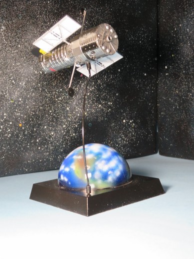 完成(ハセガワ1/200スペースシャトル&ハッブル宇宙望遠鏡) : つれづれ