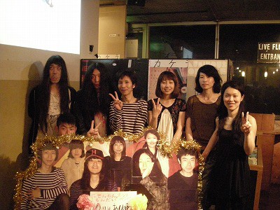 にせんねんもんだい　オシリペンペンズ　10周年スプリット盤　モタコ　美人レコード オシリペンペンズ / にせんねんもんだい 『10周年記念スプリットCD』