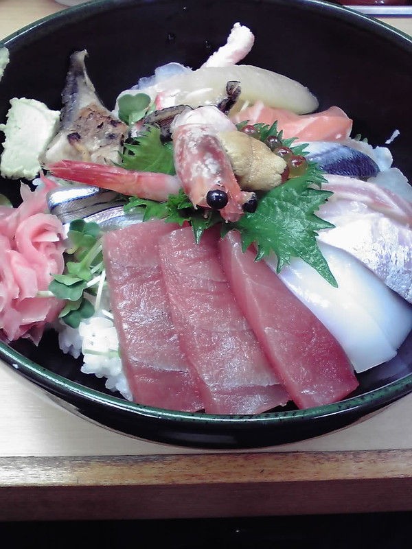 市場食堂 駅前 中央市場店 兵庫 海鮮丼 はぁ 旨かった