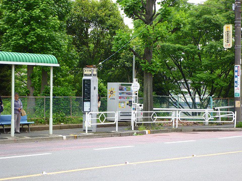 野庭高校への路 野庭高校のあった場所