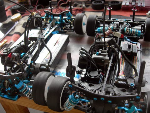 TA-05 バージョン2 シャーシ、ブラシレスモーター、セット