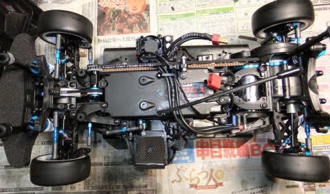 想定外の難しさだったTA06の組立が終わった : ひろやんのRC日記