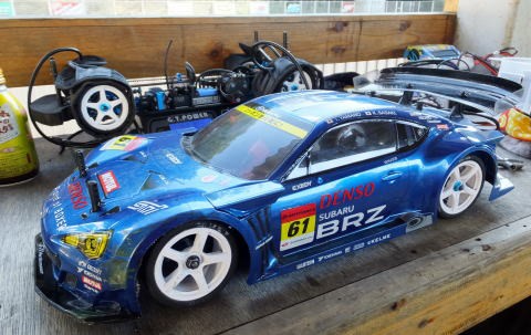 TRF419シェイクとTT-02Sホングウで快走 : ひろやんのRC日記