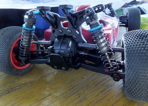 DB01にセンタープーリーとWカルダン入れた : ひろやんのRC日記