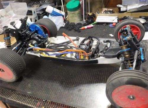 Tamiya 42288 RC TRF211XM Chassis Kit / Tamiya USA