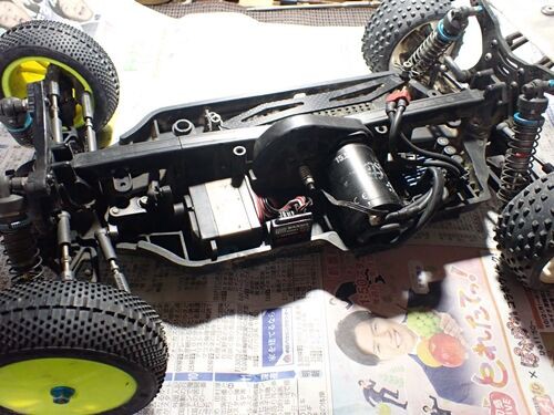 稼働率高めのDB01に青いOP投入 : ひろやんのRC日記