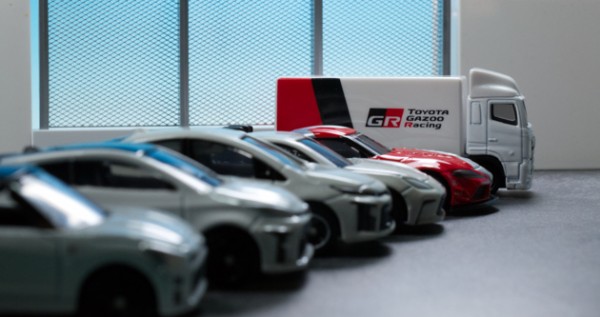 レビュー トミカ TCNオリジナル TOYOTA GAZOO Racing トランスポーター