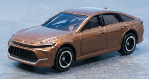 レビュー トミカ No.62 トヨタ クラウン セダン 初回特別仕様（16代目