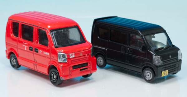 マツダ　郵便車　ブリキ　おもちゃ　トミカ マツダ 郵便車 ブリキ おもちゃ トミカ Amazon.co.jp: タカラ