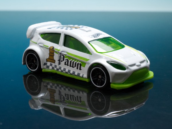レビュー ホットウィール '12 フォード フィエスタ : ミニカー沼