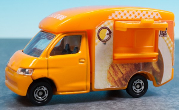 レビュー トミカ No.91 CoCo壱番屋キッチンカー : ミニカー沼