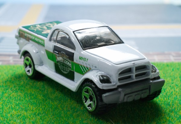 レビュー ホットウィール ダッジ・パワーワゴン : ミニカー沼