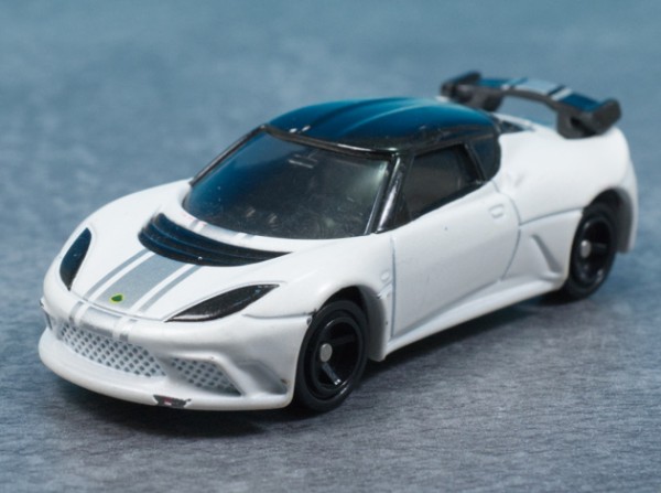 レビュー トミカ No.104 ロータス エヴォーラ GTE : ミニカー沼
