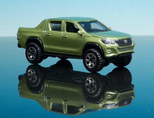 レビュー マッチボックス 2018 トヨタ ハイラックス : ミニカー沼