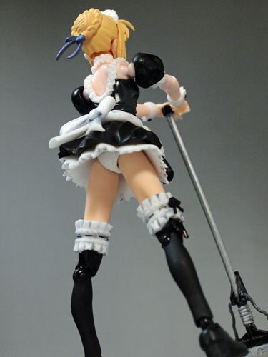 ガレキ完成 figmaセイバーメイドver.(協会騎士団） : ふぃぎゅる！
