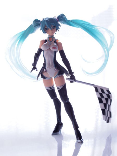 レビュー figma レーシングミク 2011ver. リターンズ : ふぃぎゅる！