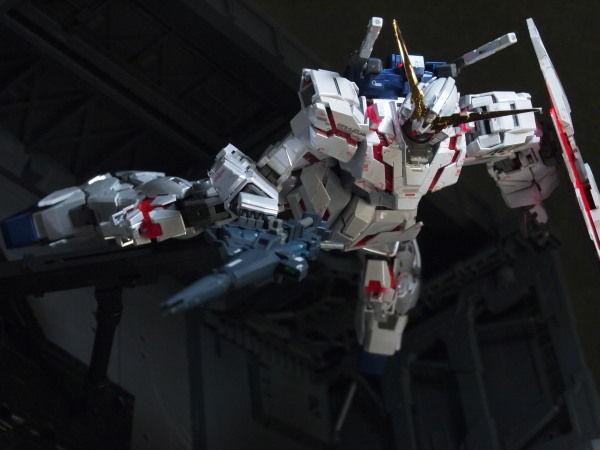 MG ユニコーンガンダム Ver.Ka チタニウムフィニッシュ（BANDAI