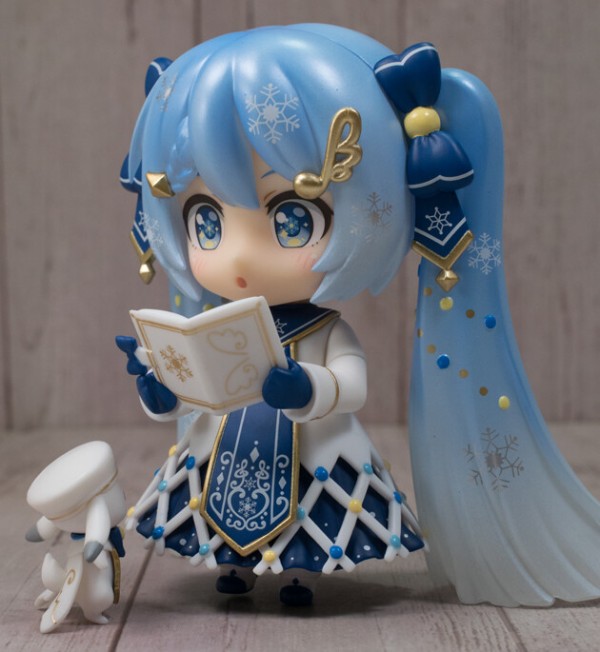 ねんどろいど 雪ミク Glowing Snow Ver. ねんどろいど 雪ミク Glowing Snow Ver.
