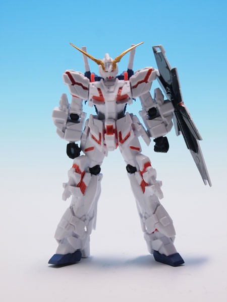 BANDAI - アサルトキングダム　サザビー、νガンダム、ユニコーン、キュベレイ、ZZガンダム レビュー バンダイ アサルトキングダム「RX-0 ユニコーン