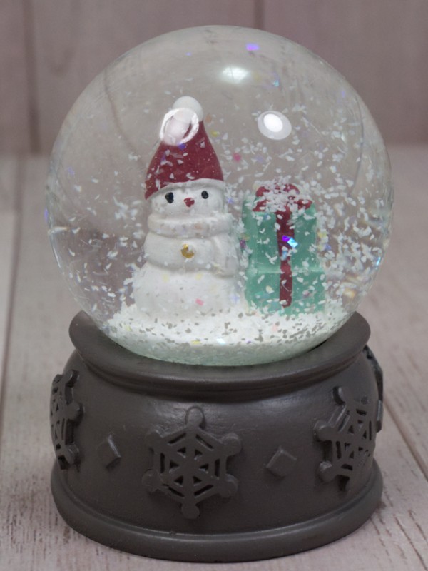 レビュー 100円ショップダイソー クリスマススノーボール（2023