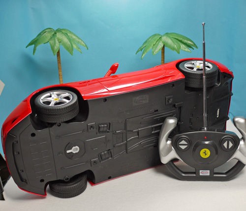 ちょこっとレビュー RASTER社 RCフェラーリ カリフォルニア（1