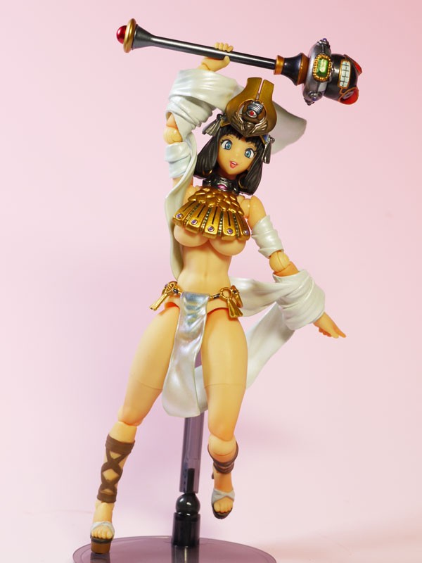 新品・未開封 リボルテック クイーンズブレイド 古代の王女 メナス-