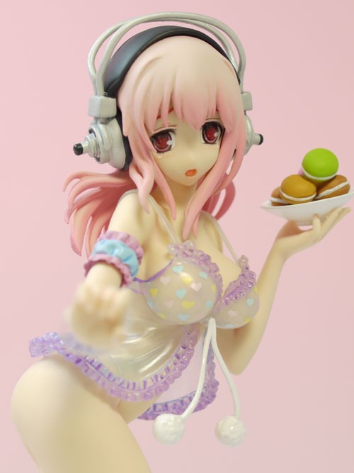 【新品】すーぱーそに子 ベビードールVer.DX版　フィギュア　ニトロプラス Amazon.co.jp: CL#028 すーぱーそに子 ベビードールver. DX版 (PVC&ABS