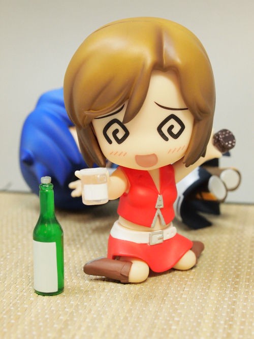 レビュー ねんどろいどMEIKO 大酒飲みのおねぇさん : ふぃぎゅる！