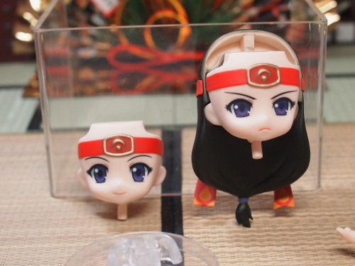 レビュー ねんどろいど クイーンズブレイド トモエ : ふぃぎゅる！