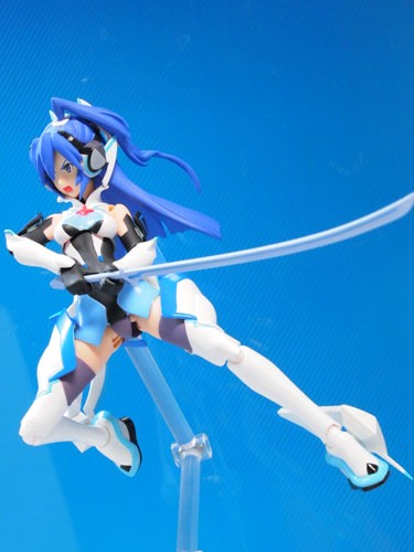 Max Factory - figma(フィグマ) 158 風鳴翼(かざなりつばさ) 戦姫絶唱シンフォギア 完成品 可動フィギュア マックスファクトリー 関連商品 - 戦姫絶唱シンフォギアモバイル公式サイト