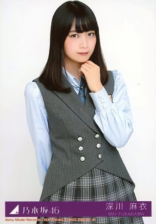 【名入れ無料】 乃木坂46 BLT 秋元真夏 深川麻衣 10 2015 生写真 アイドル
