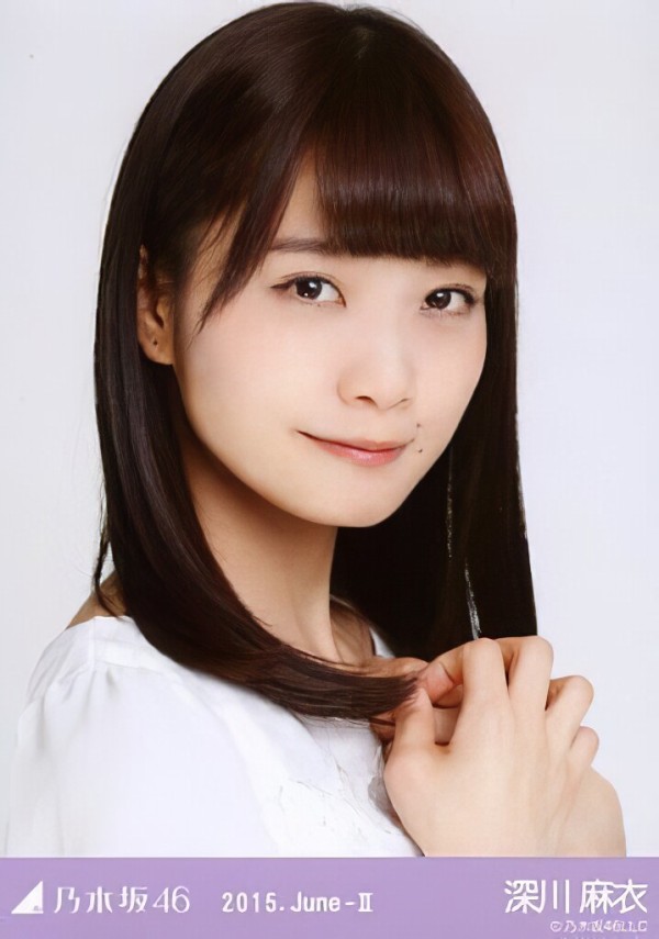 乃木坂４６ 深川麻衣の生写真 Www Rozlaukis Com