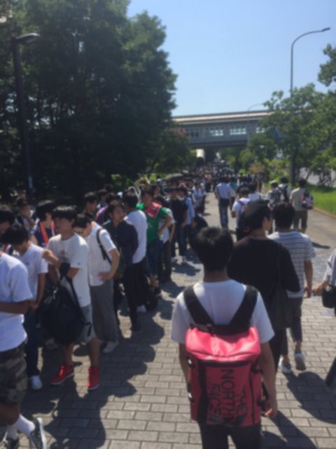 乃木坂４６ 18thシングル 逃げ水 全国握手会 握手会 物販の待機列がスゴイ長さにｗ 乃木坂46まとめ 乃木坂メモリーズ