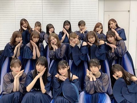 Mステ出演の乃木坂ちゃん達の集合写真がキタアアア この衣装いいね 乃木坂46 乃木坂46まとめ亭