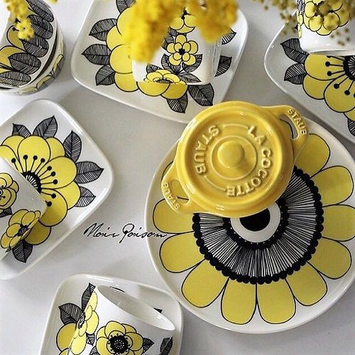 ストウブ ココット10 レモン STAUB✨ストウブ ココットラウンド 20