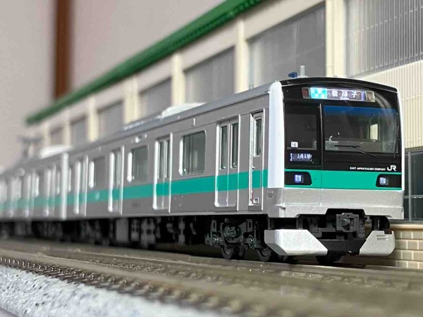 TOMIX E233系2000番台 常磐線 入線 : 夏島鉄道